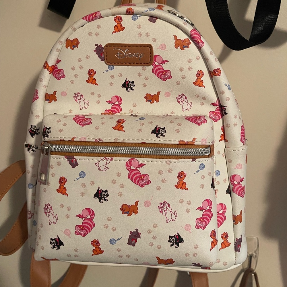 Loungefly Disney cats white mini backpack